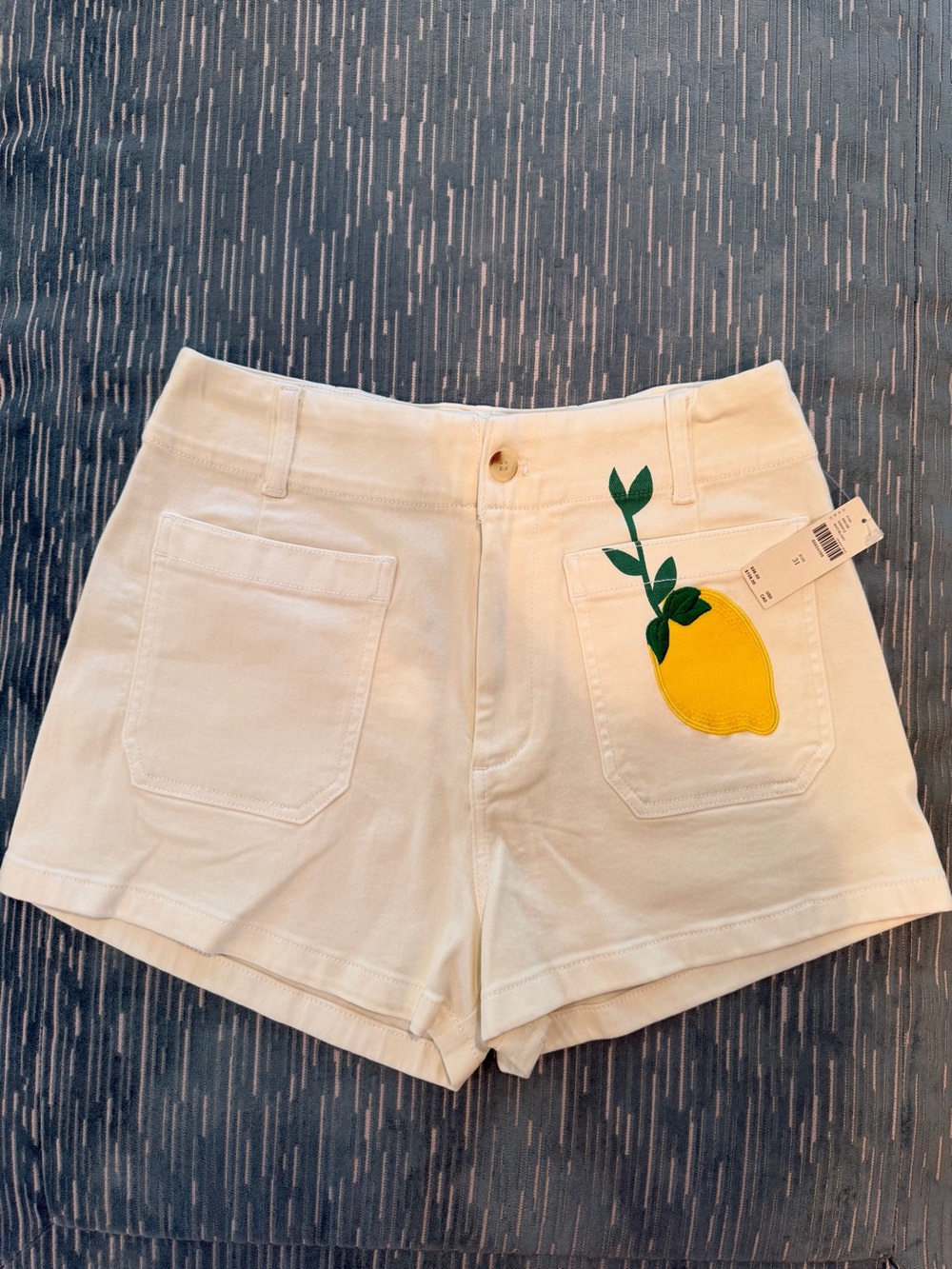 Maeve White High-Waist Cotton Shorts with Yellow Lemon Applique